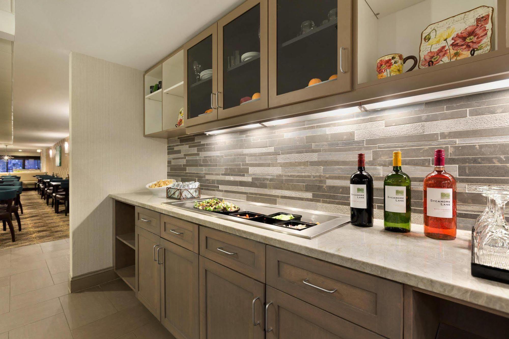 Homewood Suites By Hilton Hartford Downtown Eksteriør billede